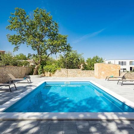 Cesare Apartment, With Swimming Pool And Sea View Лижнян Екстер'єр фото